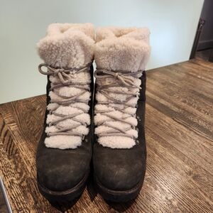 Ugg Fraser Cozy Shearling-Lined Lace Up Hiking Boots Khaki Green Size 10